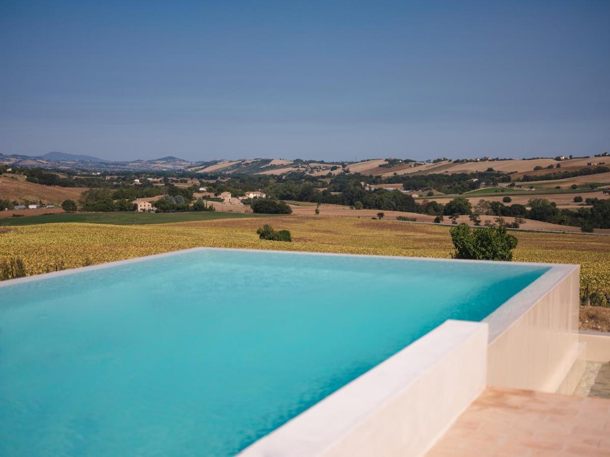 Casale Tre Gelsi Bed and Breakfast Cingoli Exteriör bild